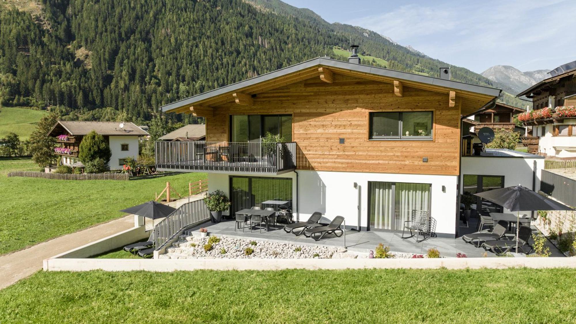 Bergmadl Apartments Нойштифт-им-Штубайталь Экстерьер фото